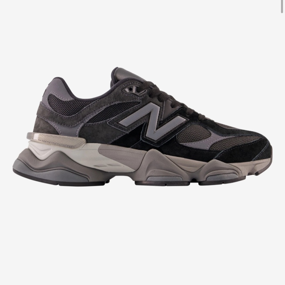 New Balance 9060 castlerock grey Athletic Shoes unisex size 5.5 (women’s 7)